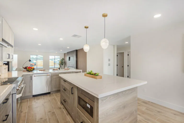 Kitchen remodel at the Piccadilly project - view 4